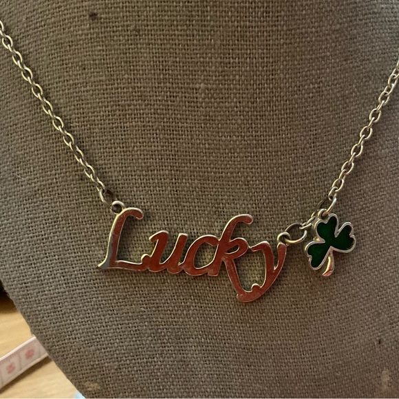 Silver plated necklace w/lucky spelled out and shamrock dangle charm n bracelet - Picture 3 of 5
